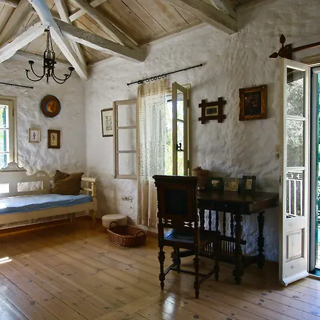 Pavezzo Country Retreat 아파트호텔