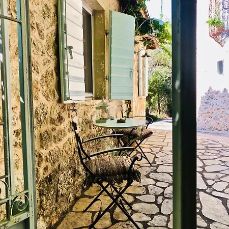 Hotel de apartamente Pavezzo Country Retreat