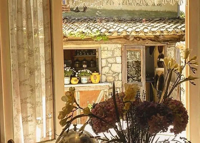 Pavezzo Country Retreat Apartahotel 4*