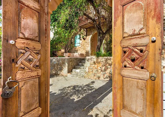 Pavezzo Country Retreat 4* Katouna
