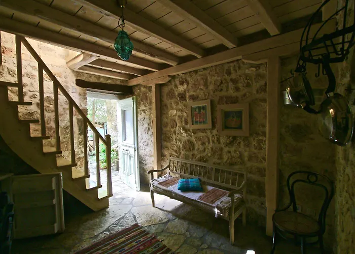 Apartahotel Pavezzo Country Retreat