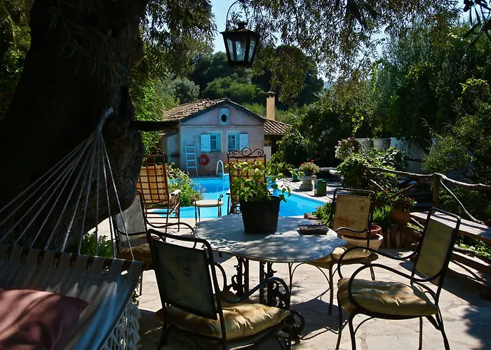 Apartahotel Pavezzo Country Retreat