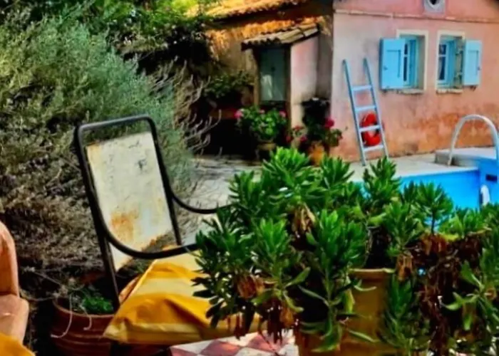 Pavezzo Country Retreat 4* Katouna