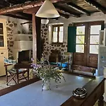 Pavezzo Country Retreat