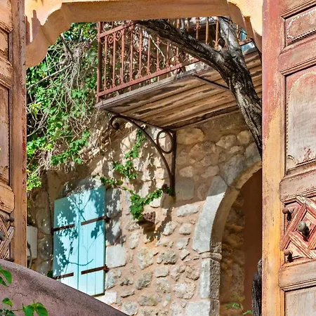Pavezzo Country Retreat Apart Otel 4*