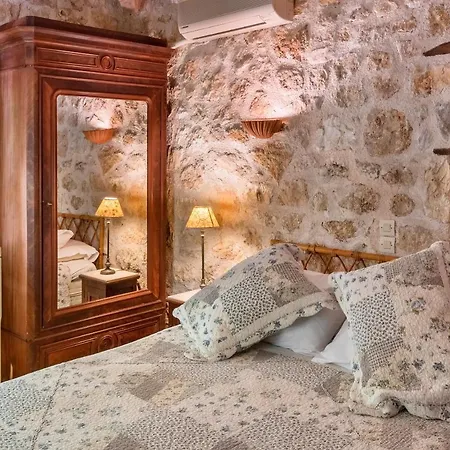 Apart Otel Pavezzo Country Retreat 4*