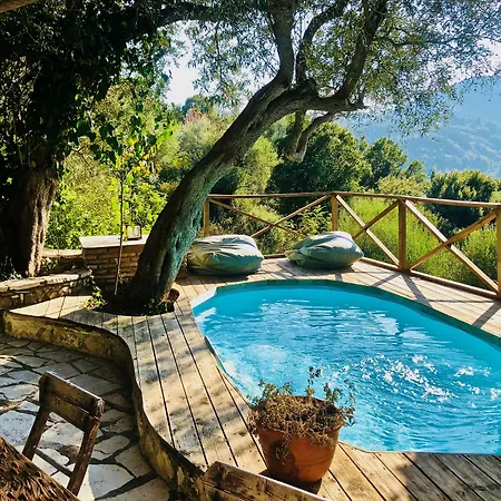 Pavezzo Country Retreat Apart Otel