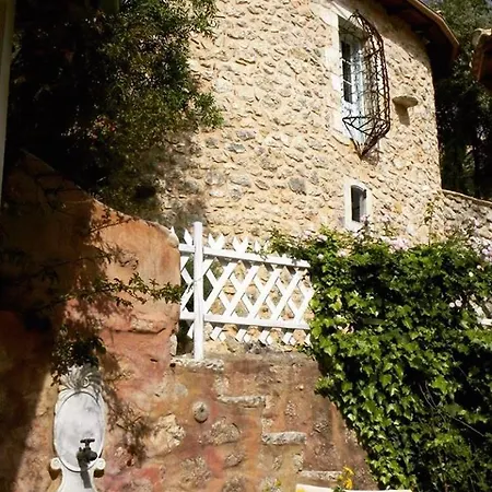 Pavezzo Country Retreat