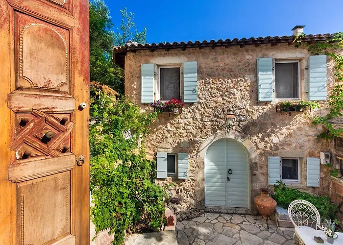 Pavezzo Country Retreat